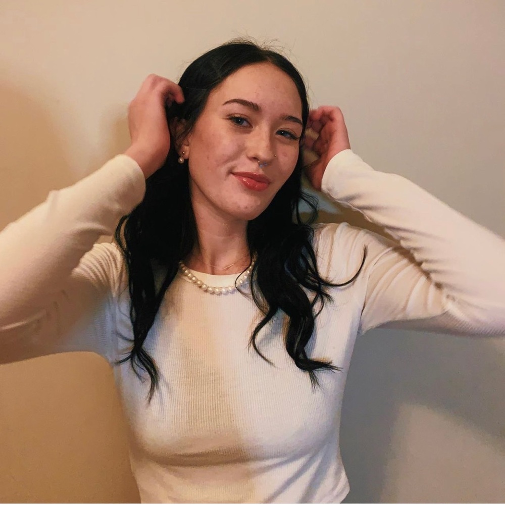 Meet Your Posher, Cameryn! ☺️